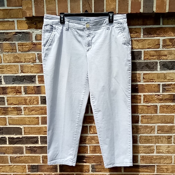 Liz Claiborne Pants - Liz Claiborne gray cropped/ ankle pants